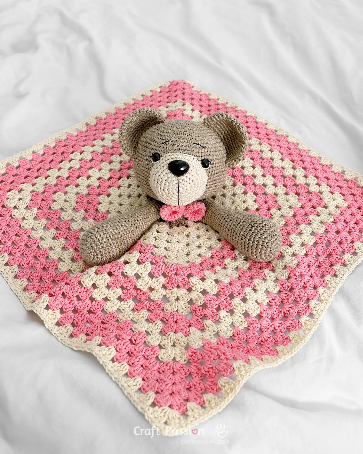 A crochet lovey is meant to be cherished forever, especially if received from birth. Today, I'm sharing the free crochet pattern for this baby lovey, Snug-Nap-Dream, so you can make this meaningful first gift for someone special. Grab your supplies and make one for your friends and family who are expecting a new addition to the family. It's a perfect baby shower gift that will undoubtedly excite the expecting mom.