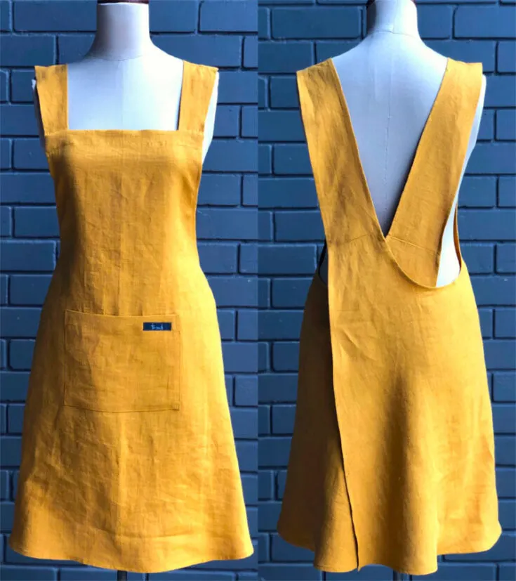 The Tessuti cross-back apron pattern provides a delightful combination of comfort, coverage, and functionality. Whether you're tackling house chores or wearing it as a trendy tunic, this convenient throw-on style apron will become your go-to favorite!