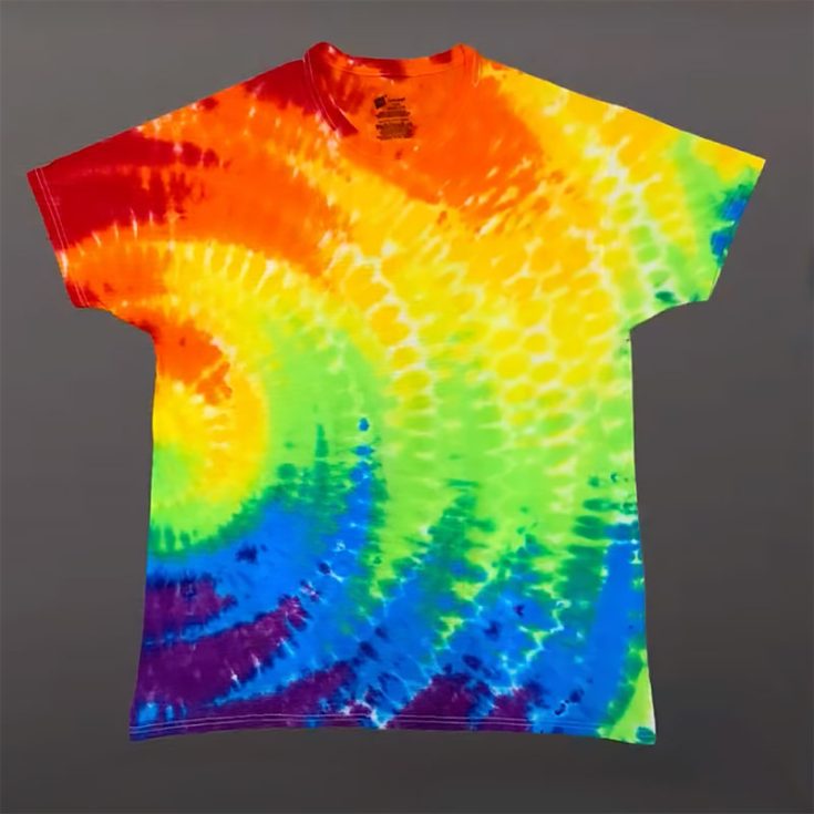 This rainbow ripple produces a gorgeous rainbow-colored ripple effect on your tie dye shirt. It does take effort and time though, to make sure the folding technique is precise to produce such results.
