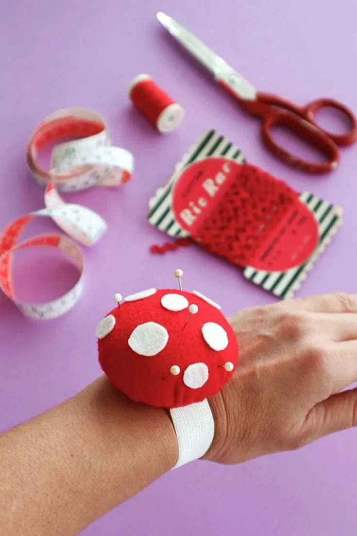 Here&rsquo;s another tutorial that shows you how to make wrist pin cushions. This toadstool design encourages you to use recycled plastic from packaging, remnant elastic and scrap fabric to make this truly an upcycled project.
