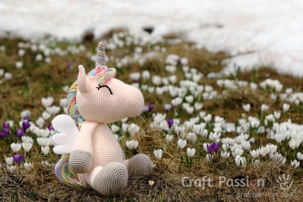 unicorn with flower 1200 alicorn pattern
