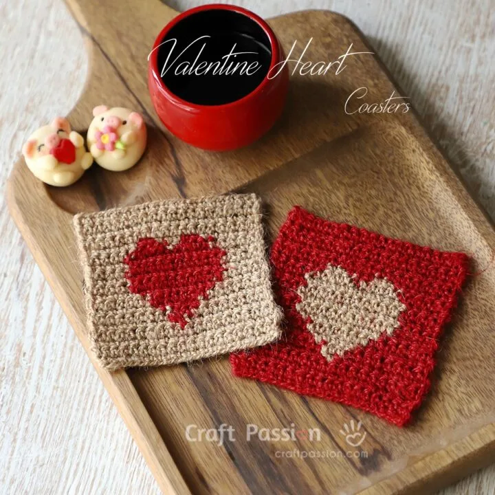 Free crochet heart coaster pattern! A quick, easy project and a perfect gift for any season that add charms on table. Join multiple for a larger project.