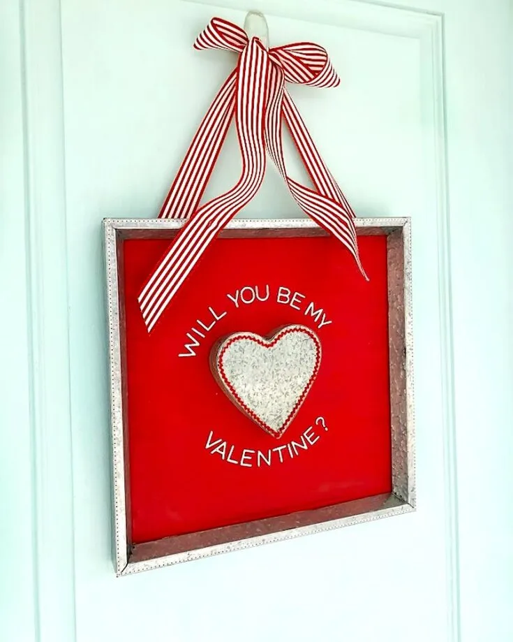 What most men forget to do, even to their partners, is to ask if they want to be their Valentine. And what better way to do so than with this modern farmhouse heart sign?