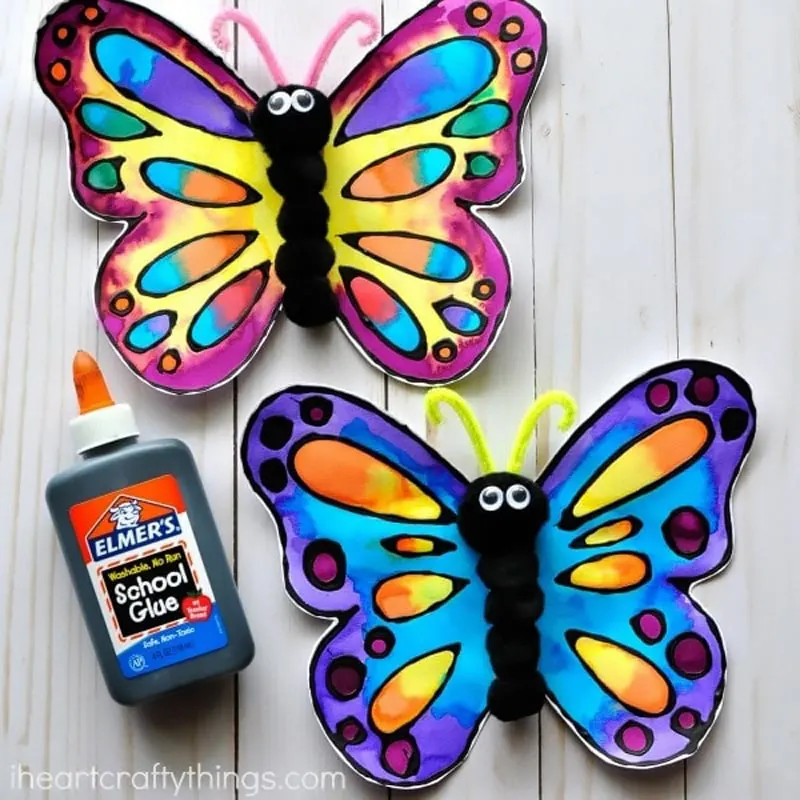 Delve into the deep end of some butterfly ideas. By using black glue and watercolor, you, too, can create a craft that looks so professional. Watercolour painting also provides a good learning curve for your kids.