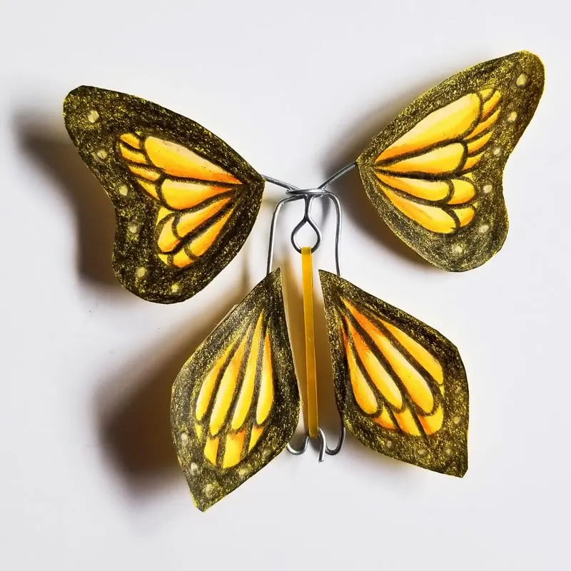 This Wind-Up Paper Butterfly will flutter straight to your heart when you finish making it. It serves as a good bookmark or card invitation. Not to mention, it takes minimal effort and materials.