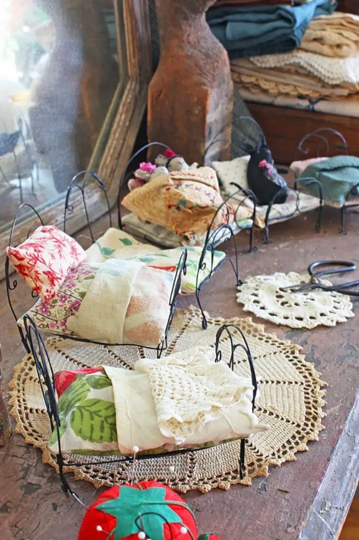 Perfection isn't a goal with this charming wire doll bed, just like many scrap fabric projects. Using some soft wire and masking tape, it's easy to make a small bed for your all your child's dolls, no matter the size.