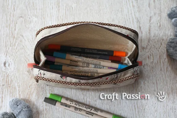 sew pencil pouch with zip